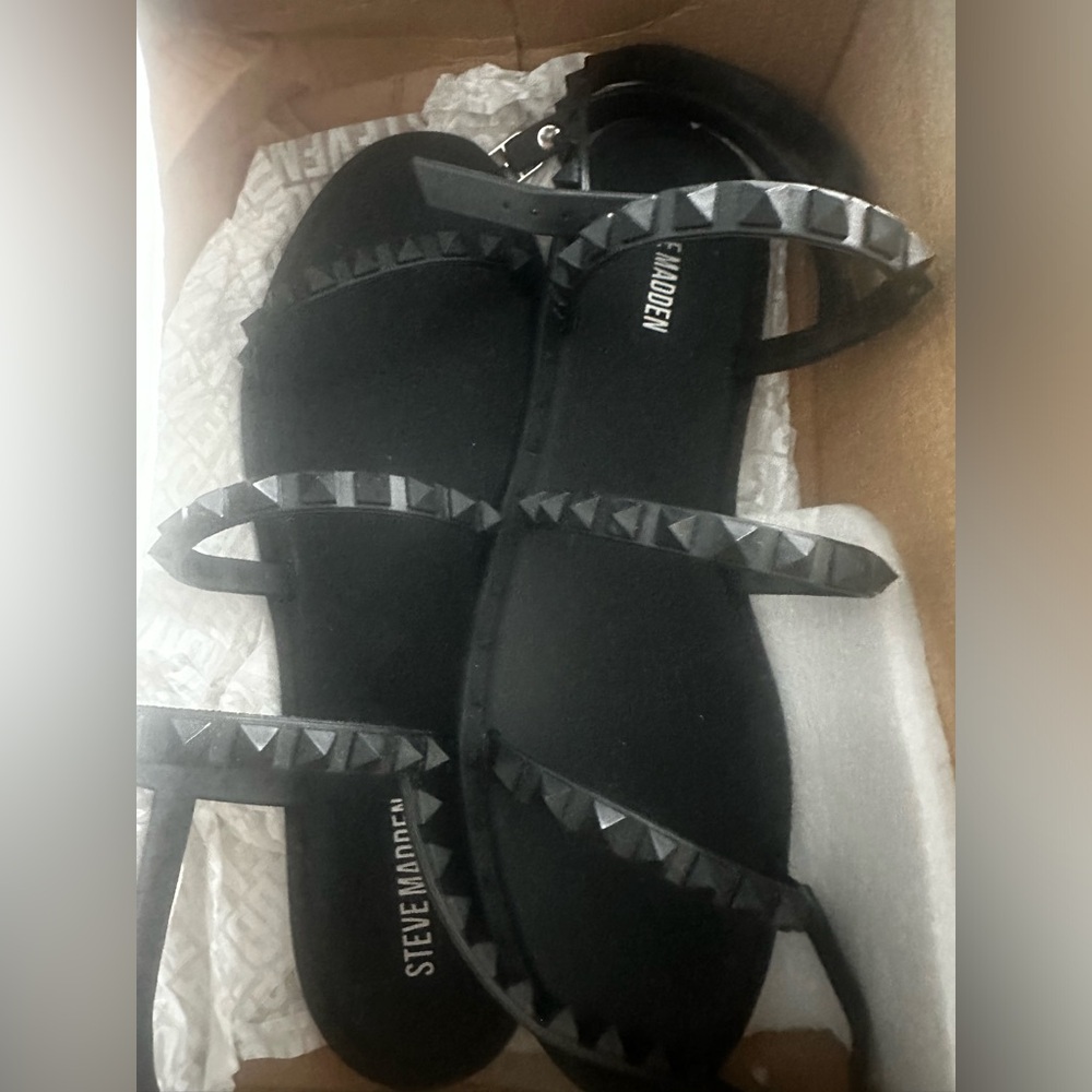 Steve Madden sandals